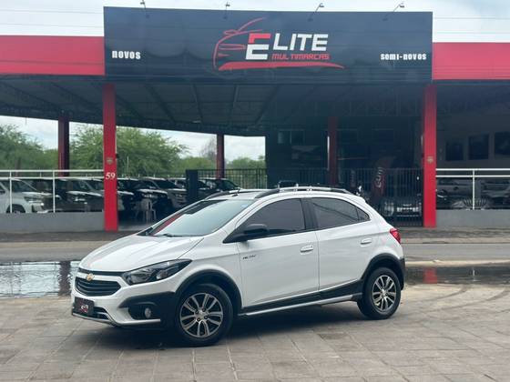 CHEVROLET ONIX 1.4 MPFI ACTIV 8V FLEX 4P MANUAL